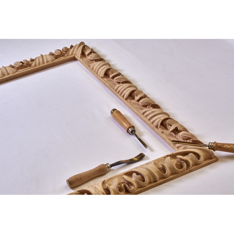 C 506 cornice intaglio in legno artigianale
